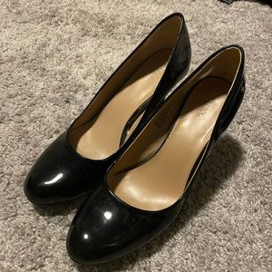 Patten Leather pumps